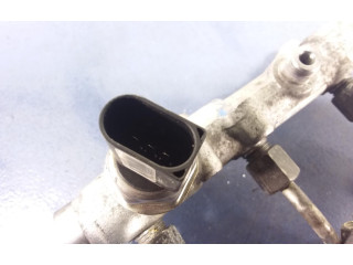 Топливная рампа    Audi A7 S7 4G   для двигателя CGQB