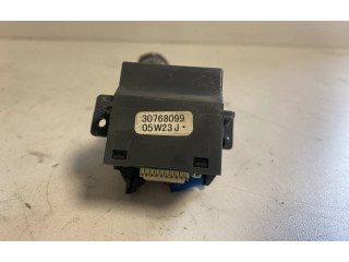 Ручка стеклоочистителей 30768099, 05W23J Volvo S60