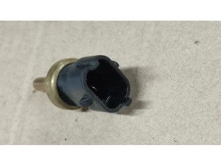 Датчик температуры охлаждающей жидкости