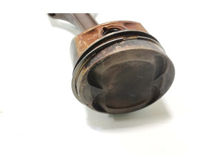 Píst Volkswagen Touareg I