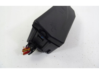 Блок предохранителей 2Q0927165A Skoda Kamiq