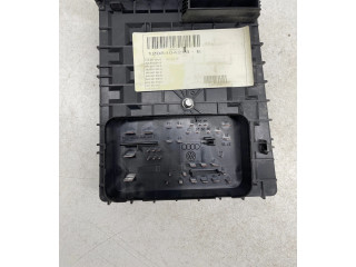 Блок предохранителей 3C0971249 Volkswagen Caddy