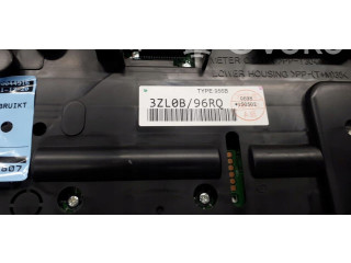 Přístrojová deska Nissan Pulsar 2016