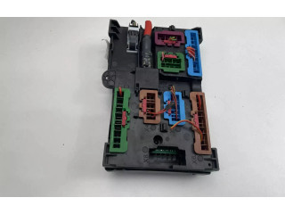 Блок предохранителей 6828076, P00166265AA BMW X3 G01