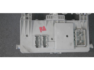 Pojistková skříňka 30765015 Volvo S40 2008