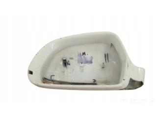 Пластиковая отделка зеркала