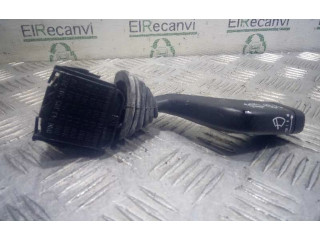 Ручка стеклоочистителей Opel Vectra A