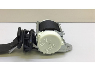 Задний ремень безопасности