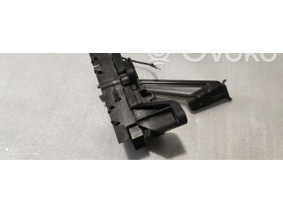 Pojistková skříňka A2225402350 Mercede-Benz S W222 2017