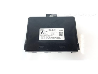 Блок комфорта BCKA675L0F Mazda 3