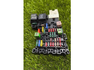 Блок предохранителей 5Q0937615C, WPE904182   Volkswagen Golf VII    