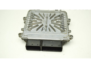 Блок управления двигателя 30771550, 0281012103 Volvo V70