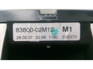 Přístrojová deska Toyota Auris 150 2007 8380002M12