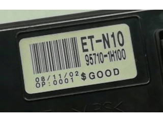 Дисплей    957101H100   KIA Ceed