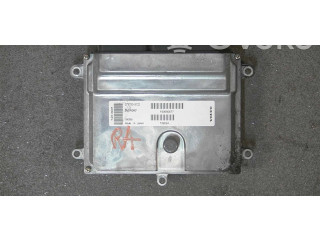 Řídící jednotka 30650677   Volvo S40 2005
