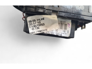 Ручка стеклоочистителей 681728631R, E10670253   Dacia Dokker