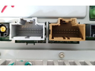 Дисплей    1045006-00-D, 6008905-00-C   Tesla Model S