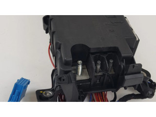 Pojistková skříňka A2465400140 Mercedes-Benz GLA W156 2015