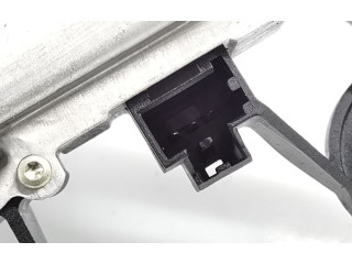 Моторчик заднего дворника 2S61A17K441AB Ford Fusion