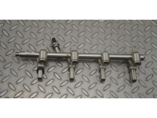 Vstřikovací lišta 50052930, 2057900986 Alfa Romeo Giulia pro benzínový motor 2.0 55273835