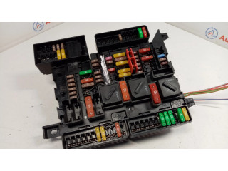 Блок предохранителей 9360501, 61149360501 BMW X1 F48 F49