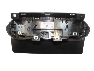 Дисплей 9838129680, 983812968000 Peugeot 2008 II