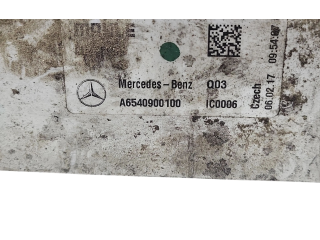 Интеркулер  A6540101004, A6540900100   Mercedes-Benz E W213 
