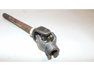 Крестовидная связь оси рулевого колеса