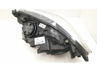 Передняя фара