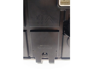 Панель приборов 769167-320U   Peugeot 108       