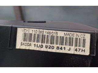 Панель приборов 1U0920841J, 1100801148015 Skoda Octavia Mk1 (1U)