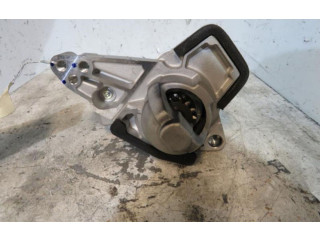 Масляный насос H4B_408 233000557R Renault Clio IV