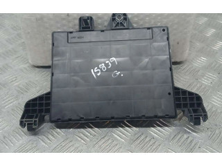   Pojistková skříňka 13368653, 365927271   Opel Zafira C 2011