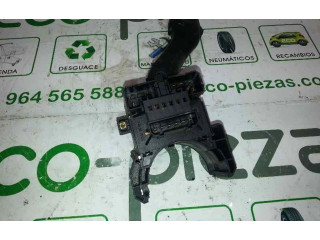 Ручка стеклоочистителей    Audi A6 S6 C4 4A