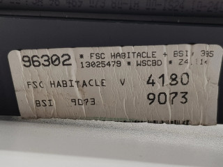 Блок предохранителей 96302, 00046100 Citroen C8