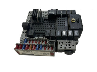 Блок предохранителей 9401802, 1024209 Volvo V70