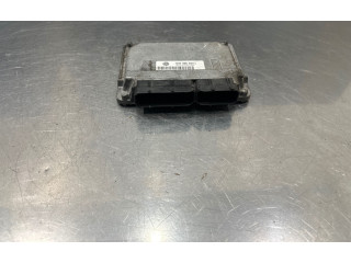 Блок управления двигателя 03E906033L, 5WP4019405   Skoda Fabia Mk1 (6Y)