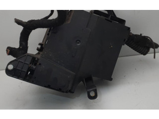 Блок предохранителей    Opel Combo C    