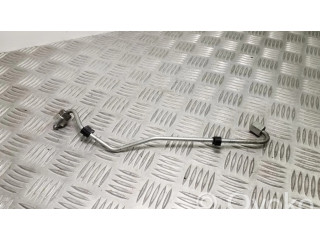 Трубка (трубки) для подачи топлива в жиклеры