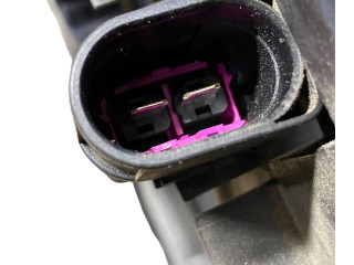 Вентилятор радиатора 1KM121205 Volkswagen Jetta VI