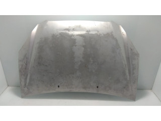 Капот двигателя