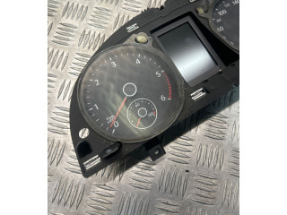 Панель приборов 3C0920972D   Volkswagen PASSAT B6       