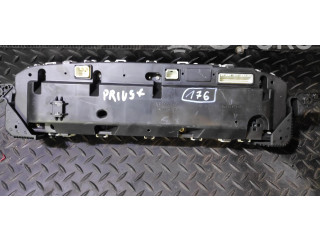 Přístrojová deska Toyota Prius (XW10) 2000