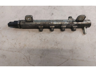 Топливная рампа 0445214057, 55200251 Saab 9-3 Ver2