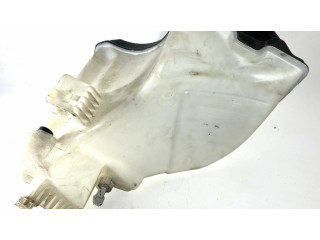 Бачок оконной жидкости    