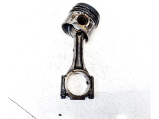 Píst Volkswagen PASSAT B5.5