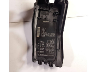 Блок предохранителей  6G9T14A067CA, 6G9T14A390AK   Volvo V70    