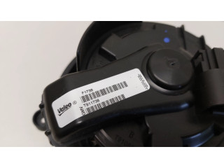 Вентилятор печки       Renault Kadjar