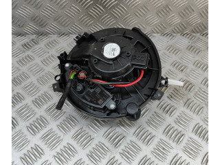 Вентилятор печки 5WC819015A, T72368C Audi Q2 -