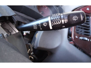 Ручка стеклоочистителей Mitsubishi Montero